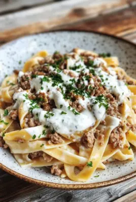 Türkische Pasta mit Hackfleisch und Joghurt-Sauce 22 Türkische Pasta mit Hackfleisch und Joghurt-Sauce